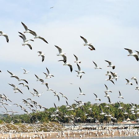 فندق مالابورامفي  Aarya Bhavan Residency المظهر الخارجي الصورة